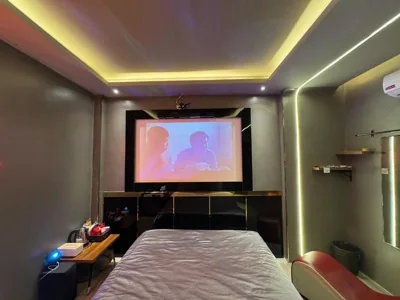 M&H Cinema – Photos 16